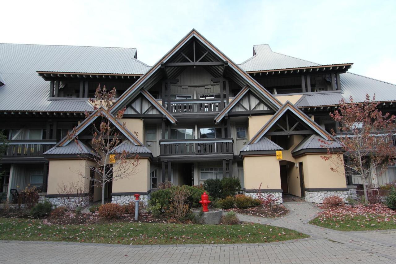 Lagoons Condos By Whistler Retreats 외부 사진